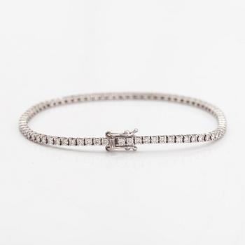 A 14K white gold tennis bracelet with diamonds ca. 2.30 ct in total.