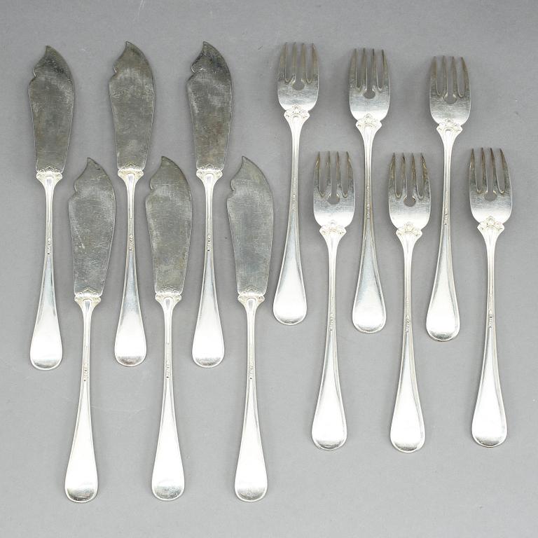 FISKBESTICK, 12 delar, silver, C.G Hallberg, Stockholm 1925. Ca 579 gram.