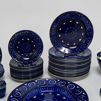 Ulla Procopé, a 48-piece 'Valencia' porcelain dinnerware set for Arabia.
