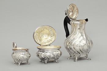 KAFFESERVIS, silver, 3 delar, CG Hallberg, 1941-44. Tot vikt 1285 g.