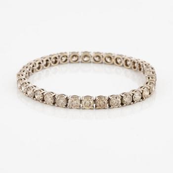 Armband 14K vitguld med runda briljantslipade diamanter.