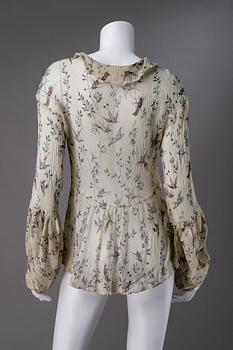BLUS, Marni.