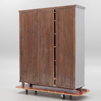 A wardrobe, first half of the 20th Century.