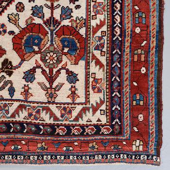 RUG. Antique Qashgai. 218,5 x 120,5 cm.