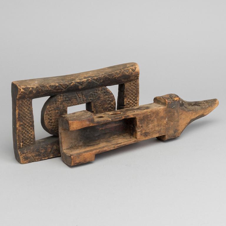 A doorlock, 2 pieces, Bamana, Mali.