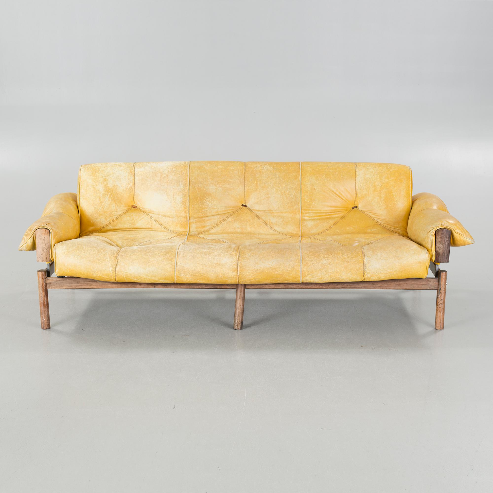 A 1970s sofa and armchair by Percival Lafer for Lafer MP, Brazil. CITES-certificate.