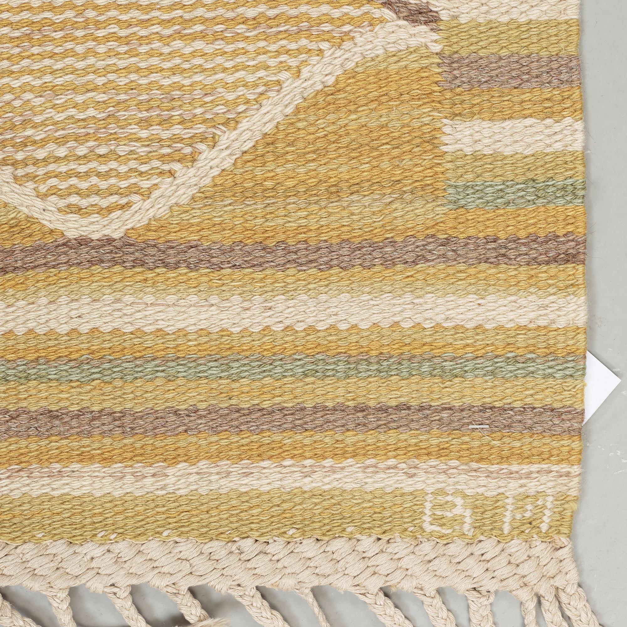 MATTA. "Spättan gul". Gobelängteknik. 213 x 103 cm. Signerad AB MMF BN.