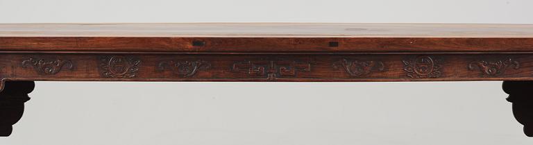 A Hardwood Long Table (Jiaotousun Qiaotouan), 17/18th Century, presumably Huanghuali.