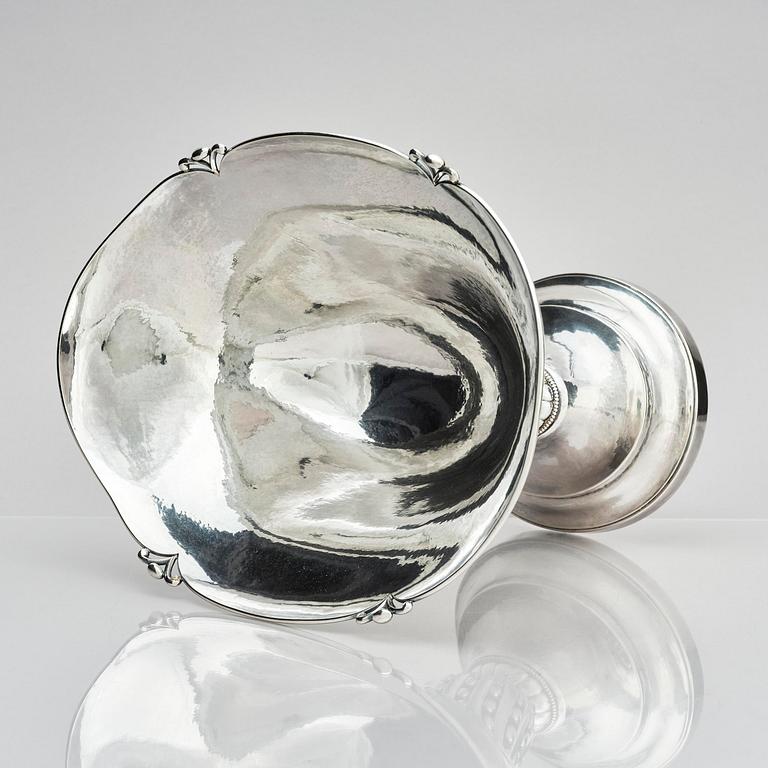 Kay Bojesen, a Danish silver bowl, Swedish Importmarks CG Hallberg 1918.