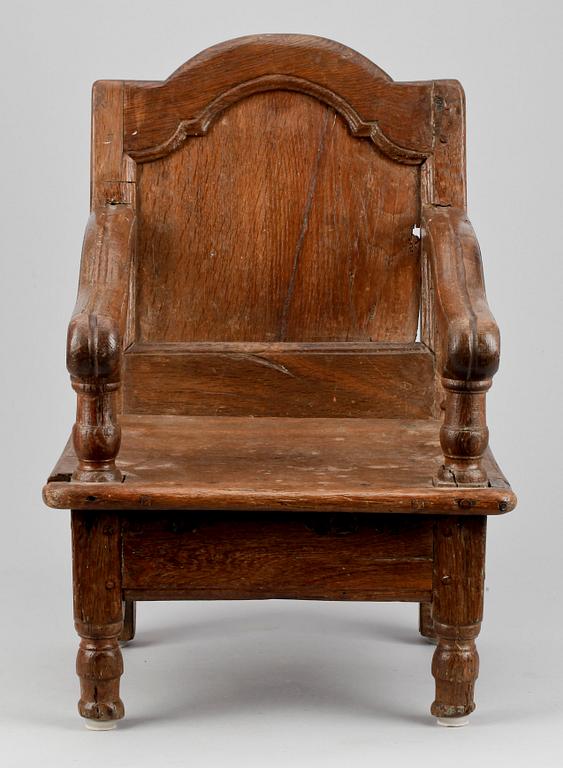 BARNSTOL, ek, 1700/1800-tal.