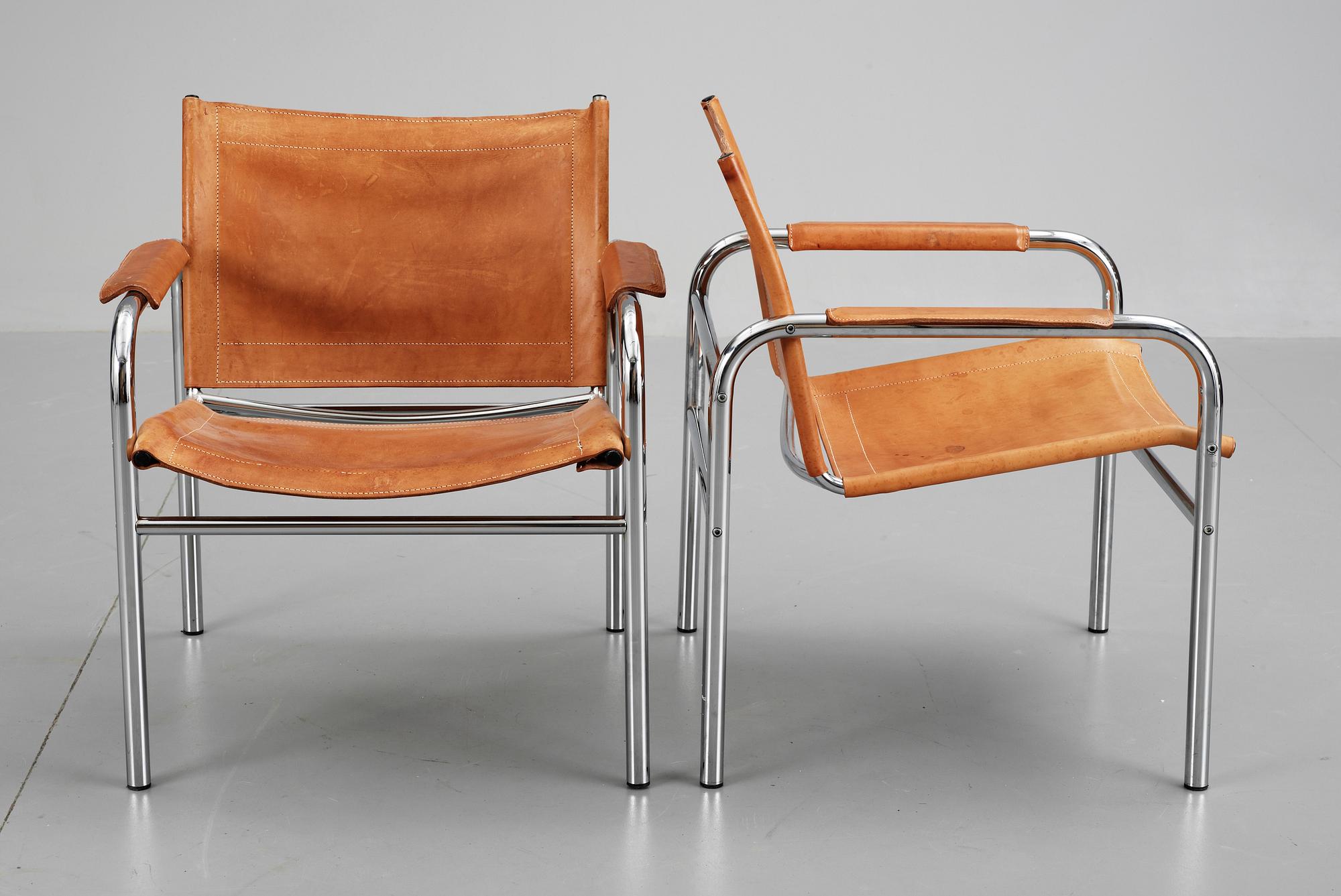 KARMSTOLAR, ett par, 1900-talets andra hälft.