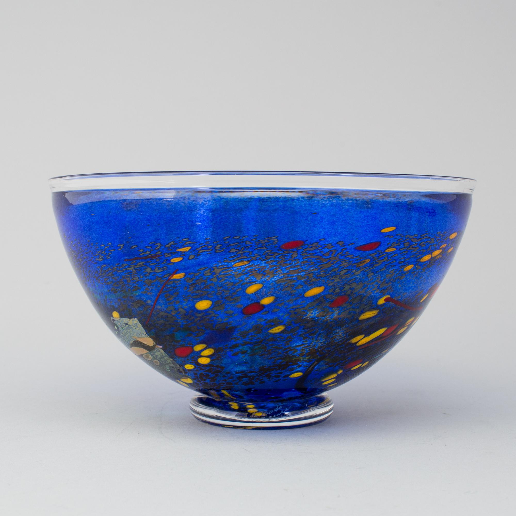 BERTIL VALLIEN, skål, glas, "Satellite", Kosta Boda, signerad.