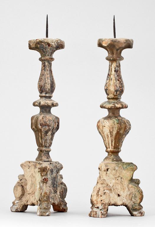 LJUSSTAKAR, ett par, barock, 1700-tal.