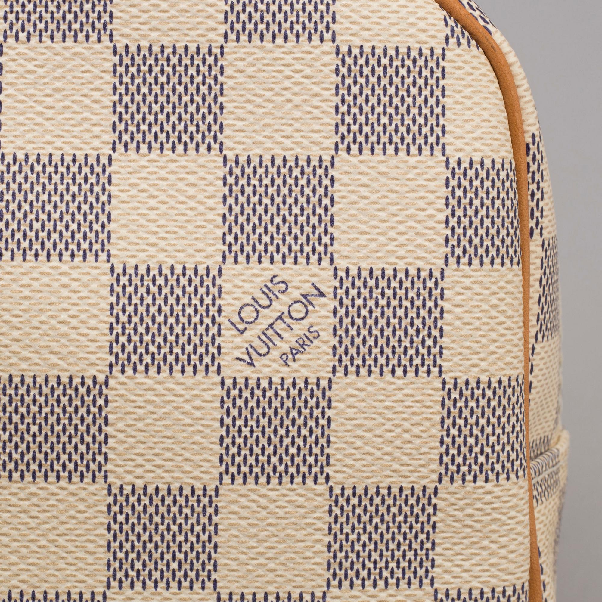 TOILET BAG, "Toiletry Bag" Louis Vuitton.