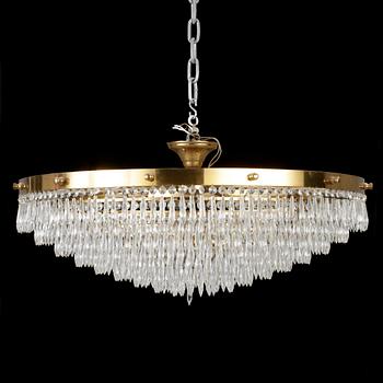 TAKPLAFONDER, ett par, 1900-talets andra hälft. Höjd ca 49 cm.