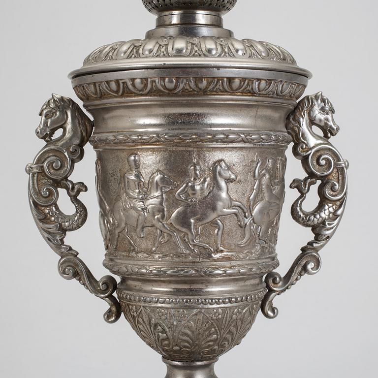 FOTOGENLAMPA, 1900-talets början.