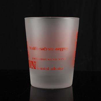 Cary S (Candyass) Leibowitz, "Ye Olde Candyass Muggery", glass, 2009.