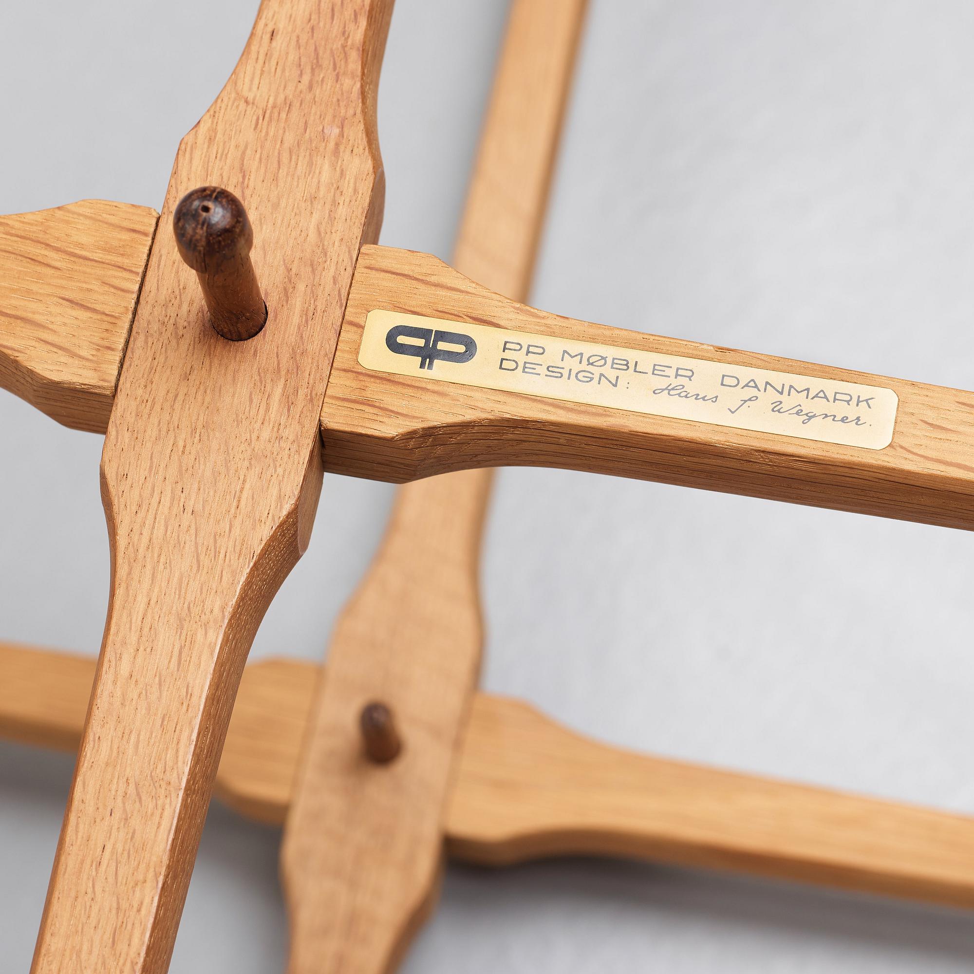 HANS J WEGNER, a "PP35", tray table for P.P Møbler, Denmark.