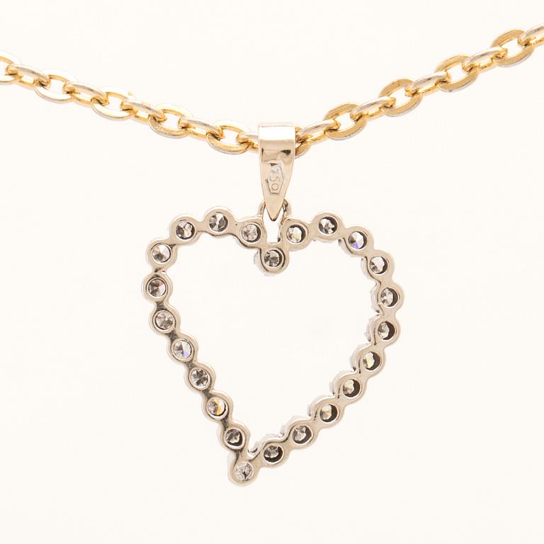 Pendant in 18K white gold with round single-cut diamonds.
