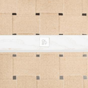 Kerstin Olby, a set of 6 'Lin' chairs and a 'No Limit' dining table, 21st Century.