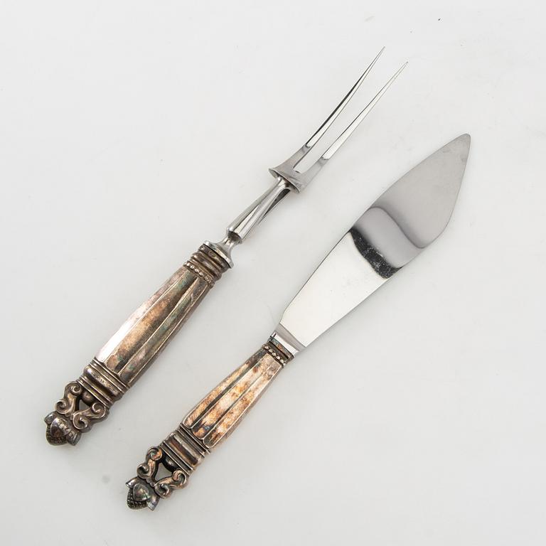 Johan Rohde, carving knives, a pair, sterling silver, "Konge/Acorn", Georg Jensen, Denmark, after 1945.