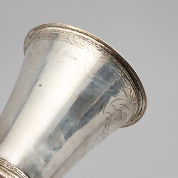 BÄGARE, silver, Johan Hedman, Södertälje, 1766, vikt 85 gram.