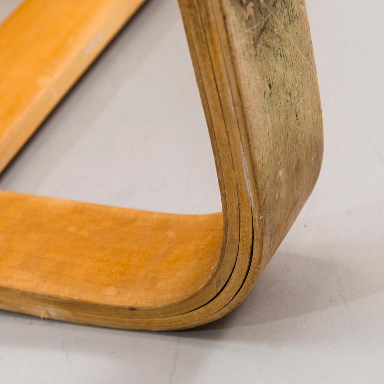 ALVAR AALTO, a 'Paimio' 41 armchair for  O.Y. Huonekalu- ja Rakennustyötehdas A.B. Finland.