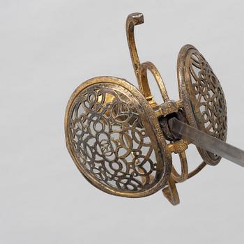 Rapier, early 17th century.