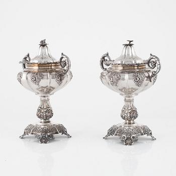 Fredrik & Wilhelm Zethelius, a pair of silver sugar bowls, Neo-Rococo, Stockholm, Sweden, 1840.