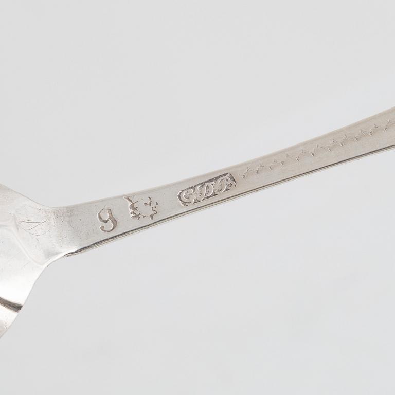 Skedar, 11 st, silver, bl.a. Gottfried Dubois, Stockholm 1743.