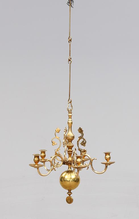 TAKKRONA, mässing, Skultuna Nr 205, 1900-talets andra hälft. Höjd ca 49 cm.