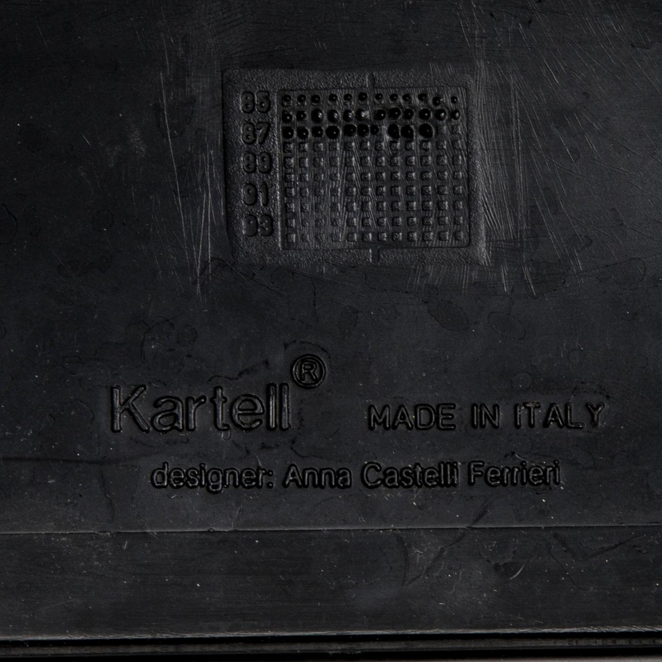 STOLAR, 5 st, modell 4870, Anna Castelli Ferrieri för Kartell. Modell formgiven 1984.