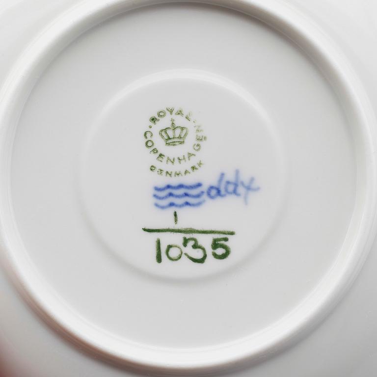 KAFFESERVIS, 44 delar, porslin, Royal Copenhagen, Danmark.