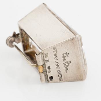 Wiwen Nilsson, brosch, sterlingsilver med fasettslipad bergkristall, Lund 1944.