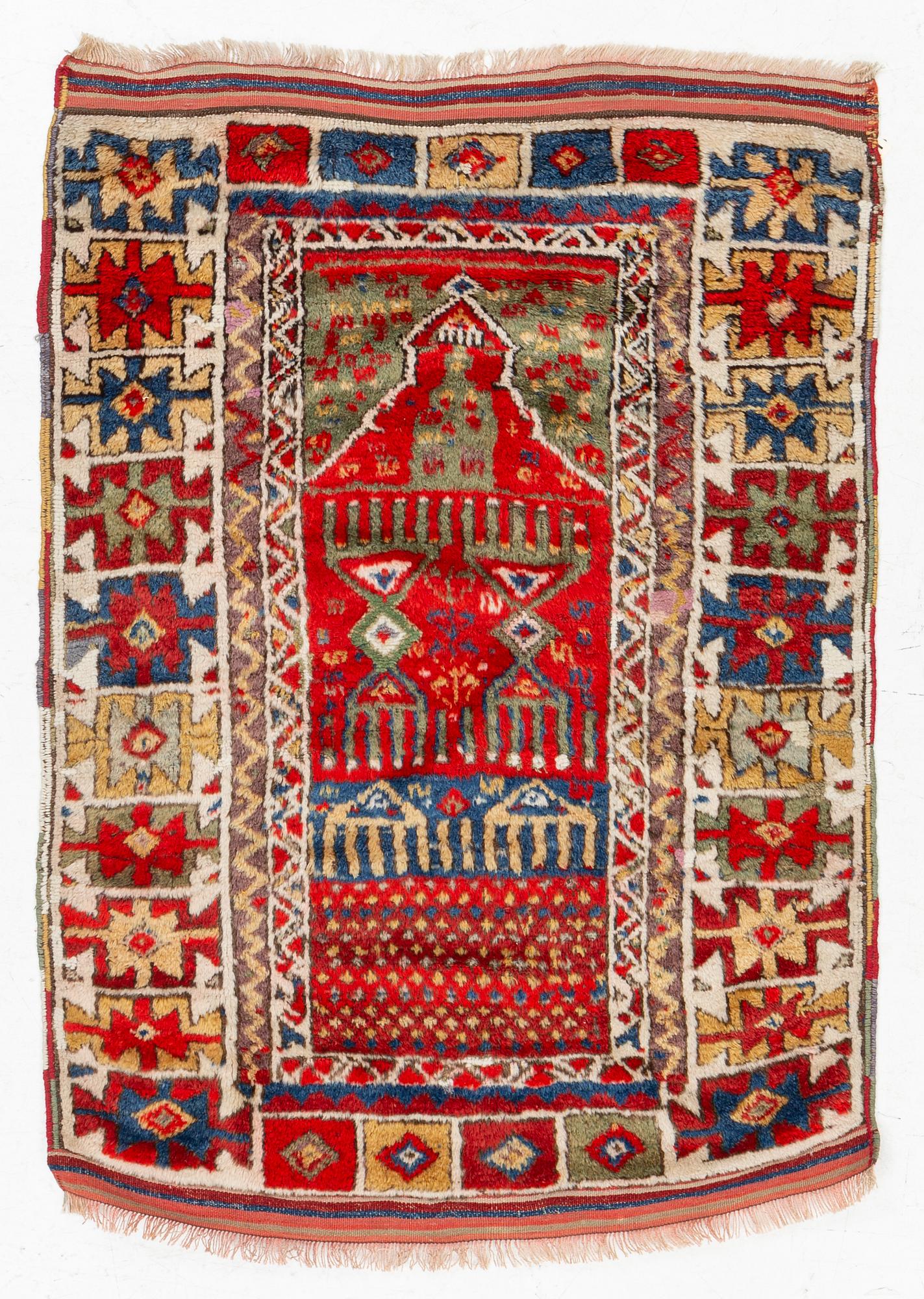 Matta, antik Anatol, ca 136-147 x 104 cm (inklusive slätväv).