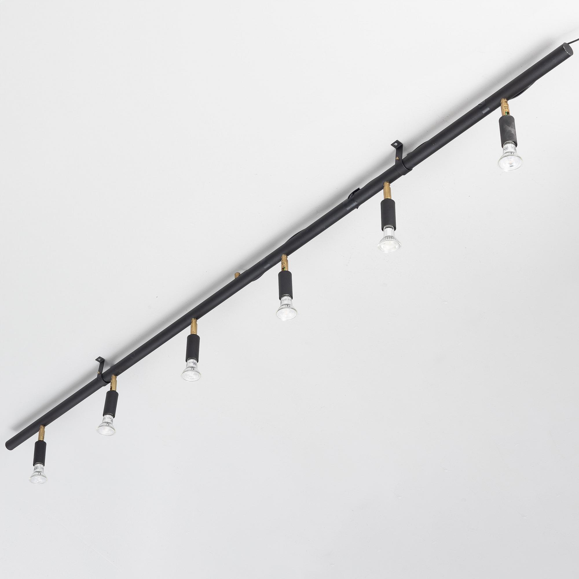 Jonas Bohlin,  a 'Star 6' ceiling lamp, Örsjö Belysning.