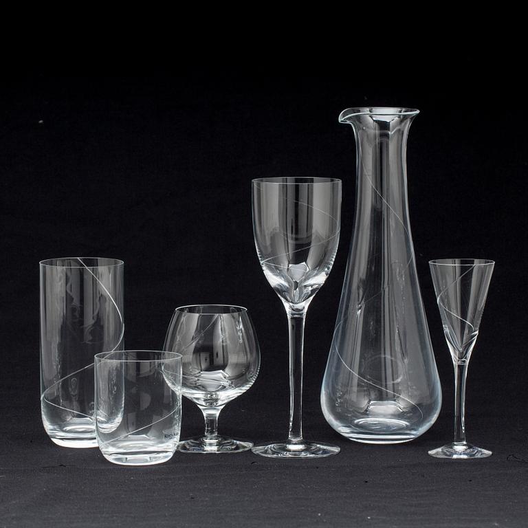 GLASSERVIS, 62 delar, "Line", Anna Ehrner, Kosta Boda, 1900-talets andra hälft.