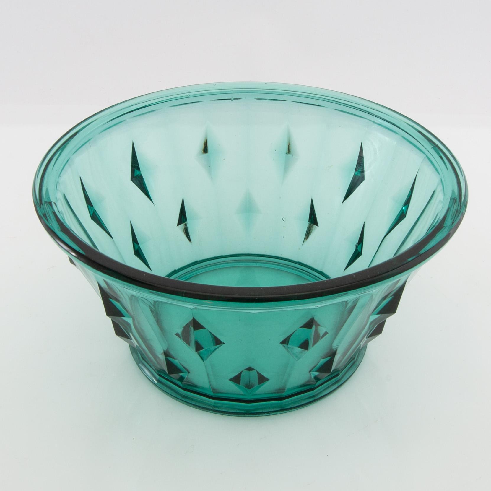 Simon Gate, bowl, Orrefors, 1930s.
