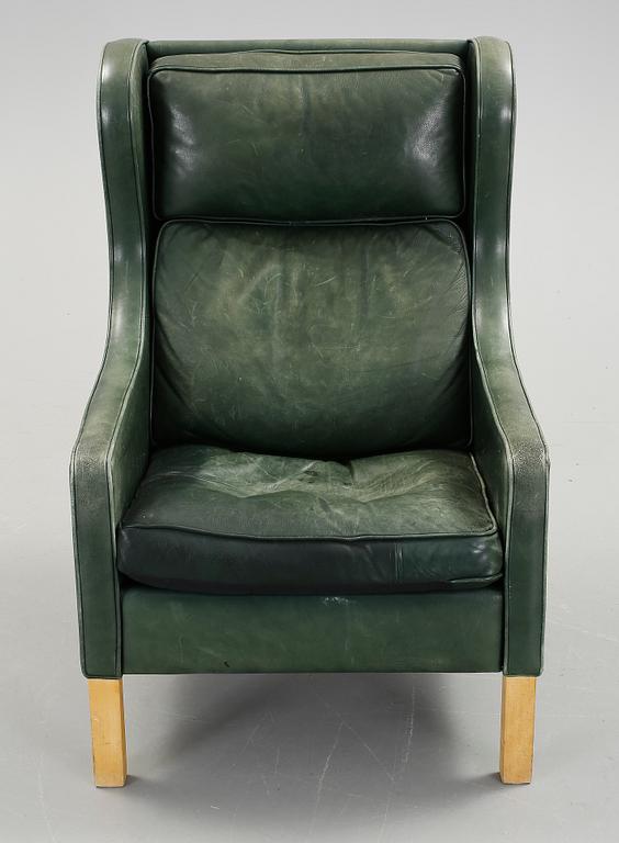 ÖRONLAPPSFÅTÖLJ, 1900-talets mitt.