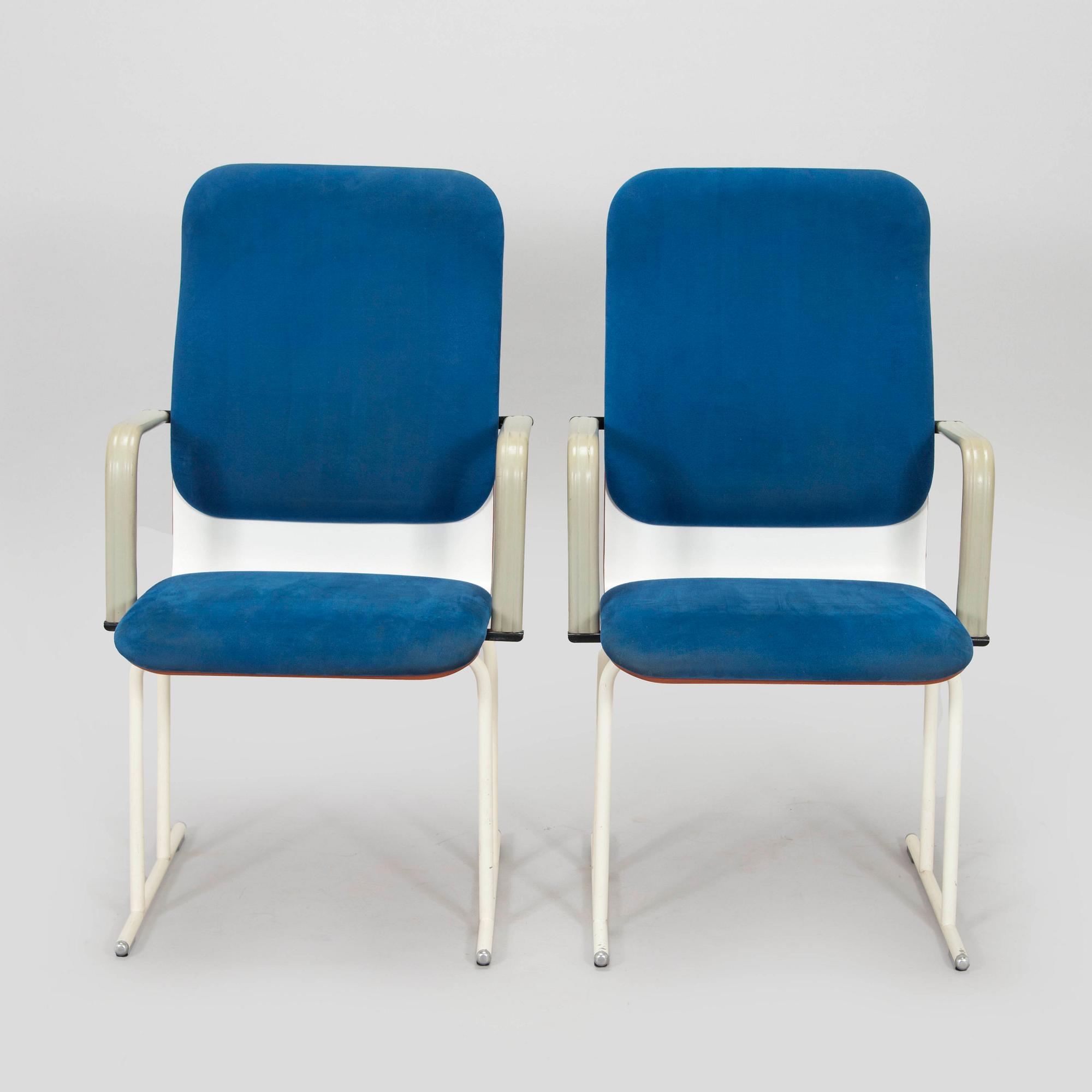 Yrjö Kukkapuro, a pair of late 20th century 'Sirkus' chairs for Avarte.