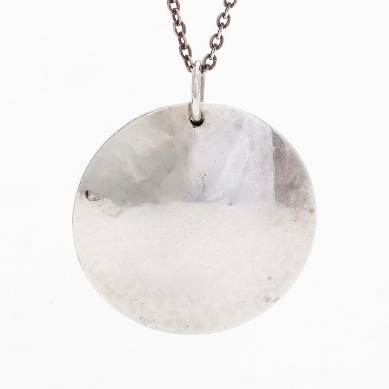 Owe Johansson, a silver necklace, Helsinki 1970.