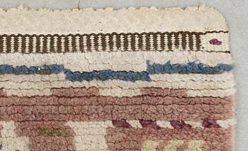 RUG. "Ängarna". Knotted pile (Flossa). 143 x 85,5 cm. Signed AB MMF.