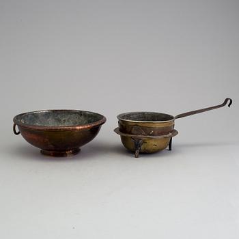 A set five copper items, 19th century.