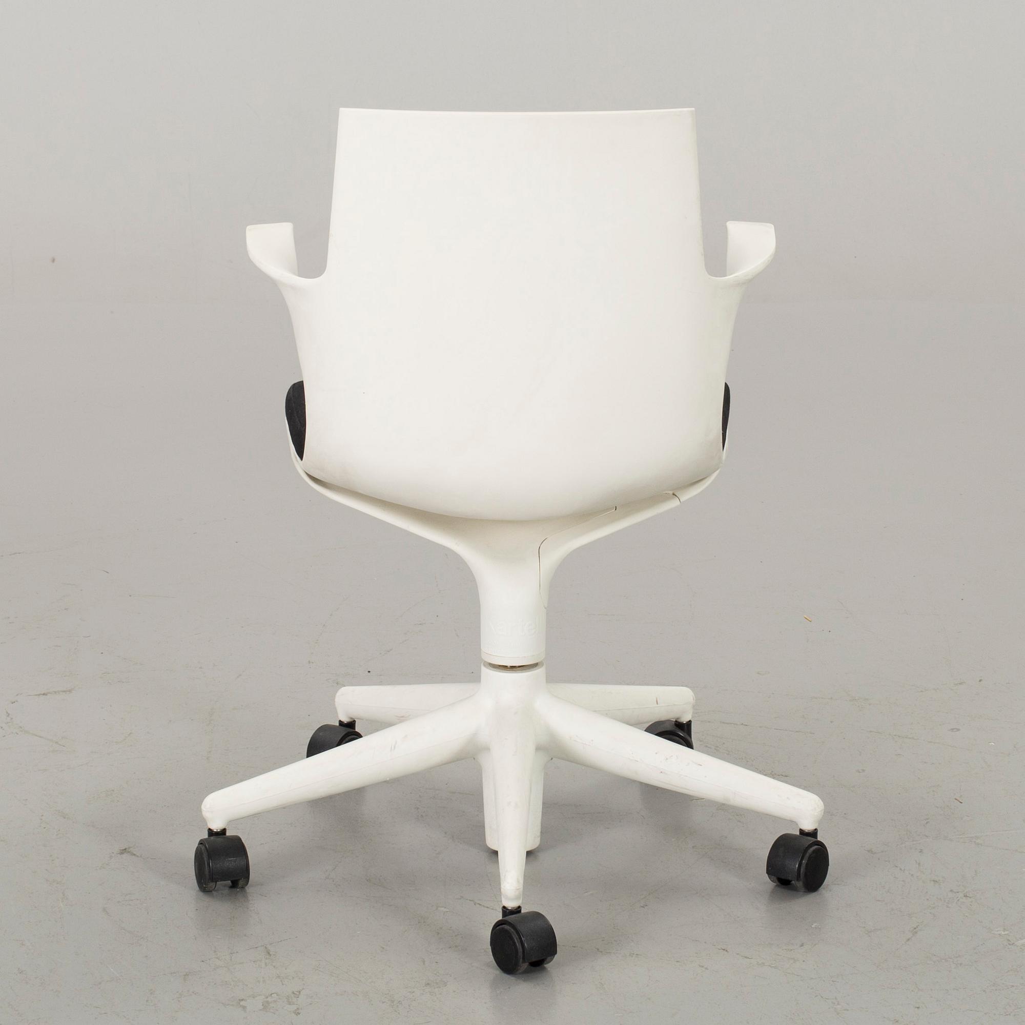 STOL, "Spoon chair", Design Antonio Citterio Kartell, 1990/2000-tal,