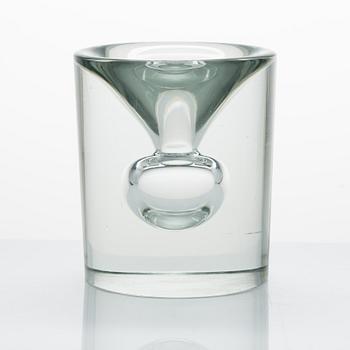 Tapio Wirkkala, maljakko, malli 3577, "Tokio" signeerattu Tapio Wirkkala Iittala.