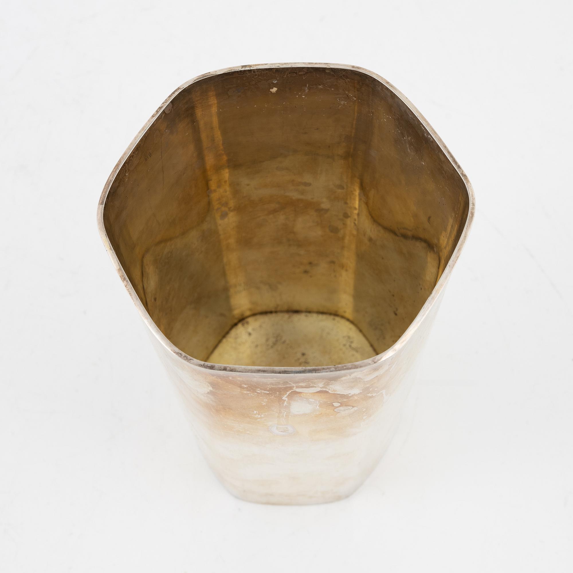 Sven-Arne Gillgren, vas, sterlingsilver, Guldsmedsaktiebolaget GAB, Stockholm, 1960.