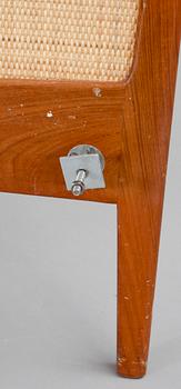 SÄNGGAVLAR, ett par, Carl Malmsten, 1900-talets mitt.".