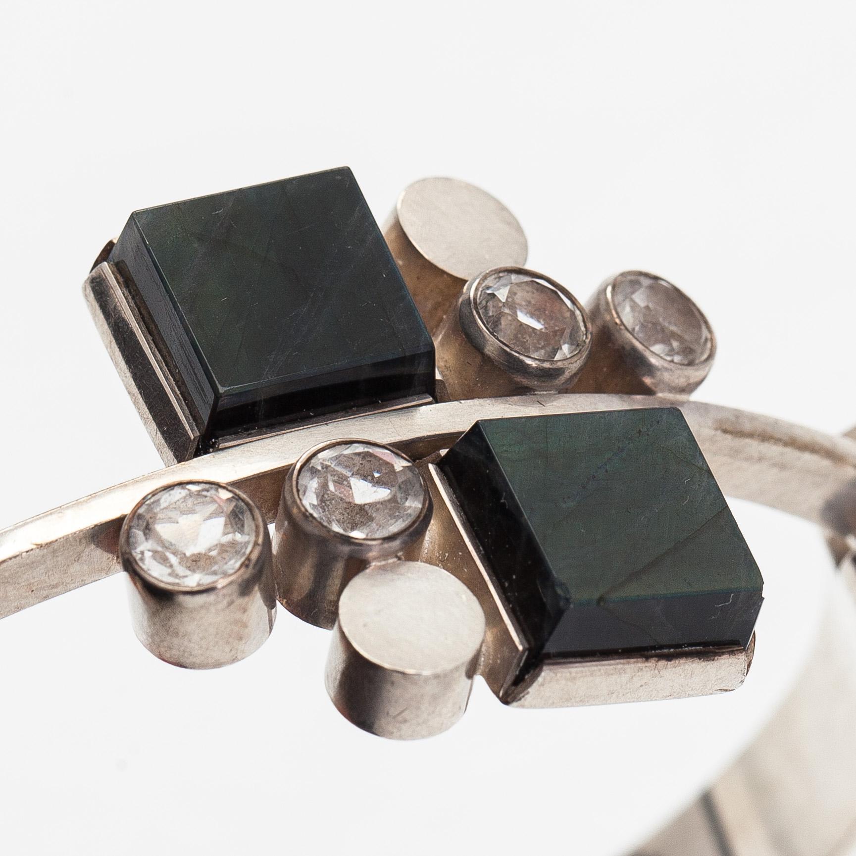 Elis Kauppi, pendant and bracelet, silver, spectrolite, Kupittaan Kulta, Turku 1965.