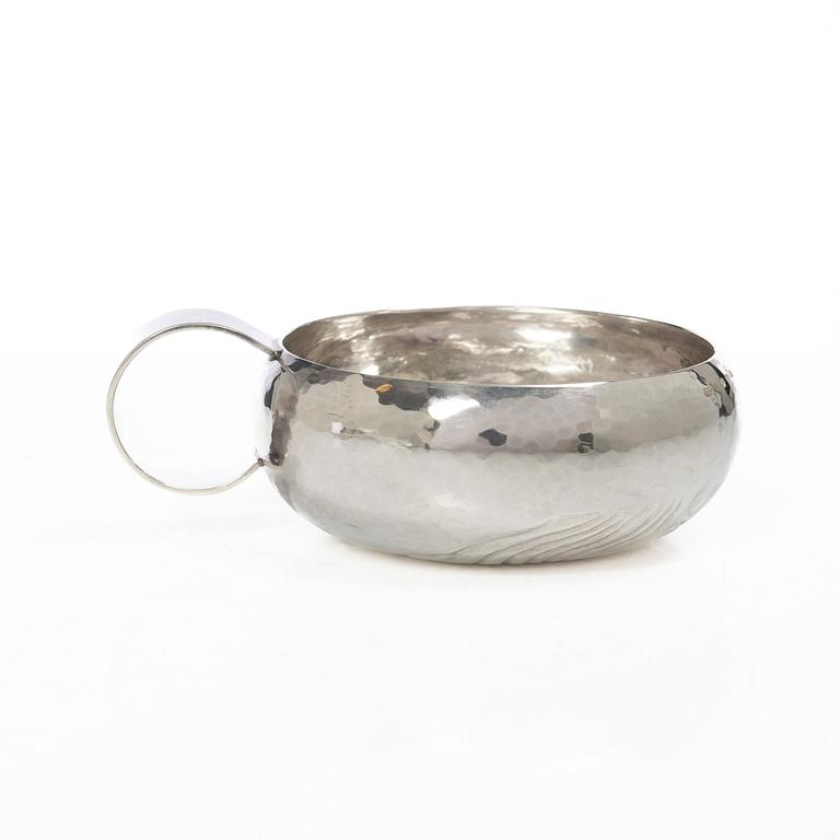 Olle Ohlsson, Tasse a vin, silver, Olle Ohlsson Silversmide, Stockholm 1992.