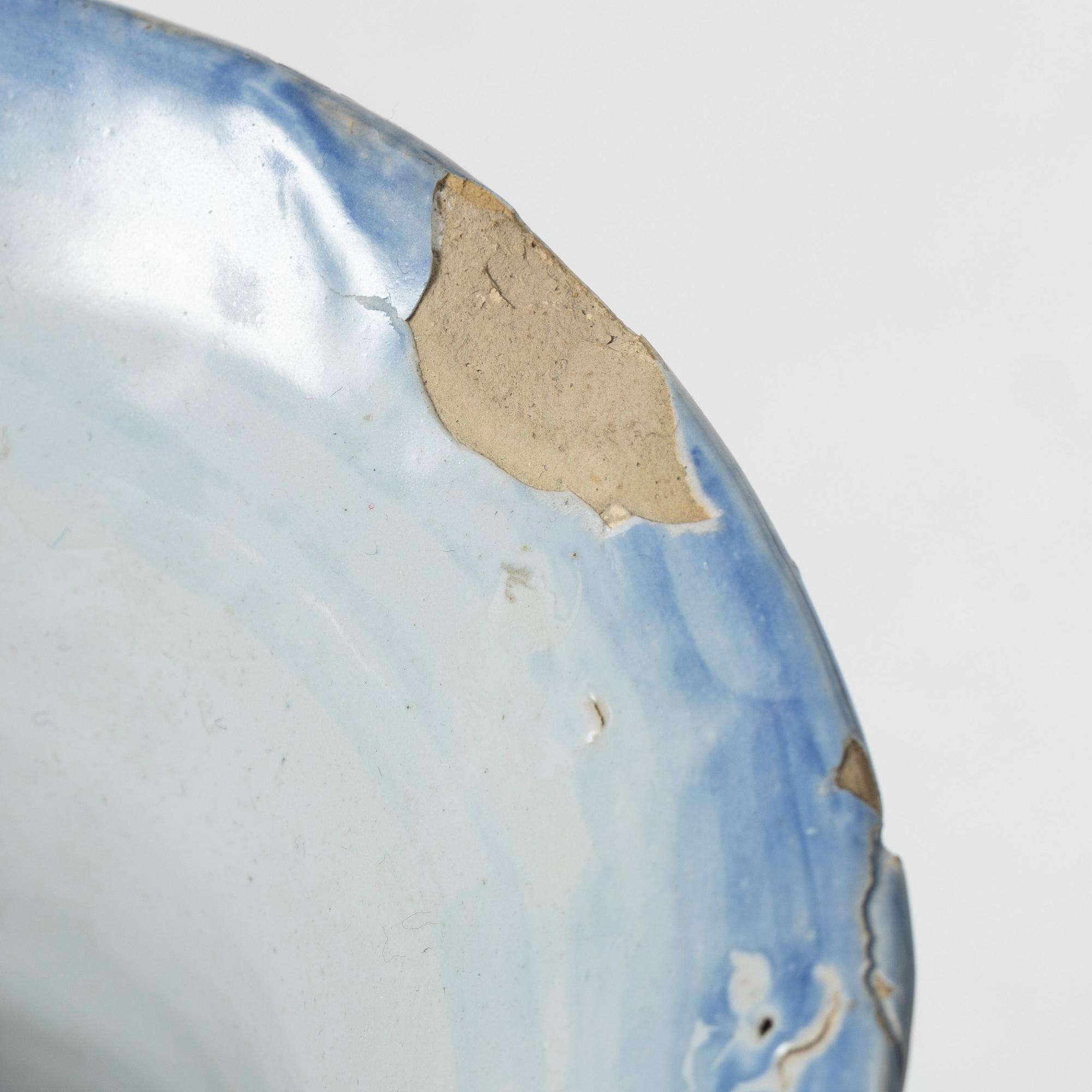 A pair of faience vases, Holland/France, 19th-20th century.